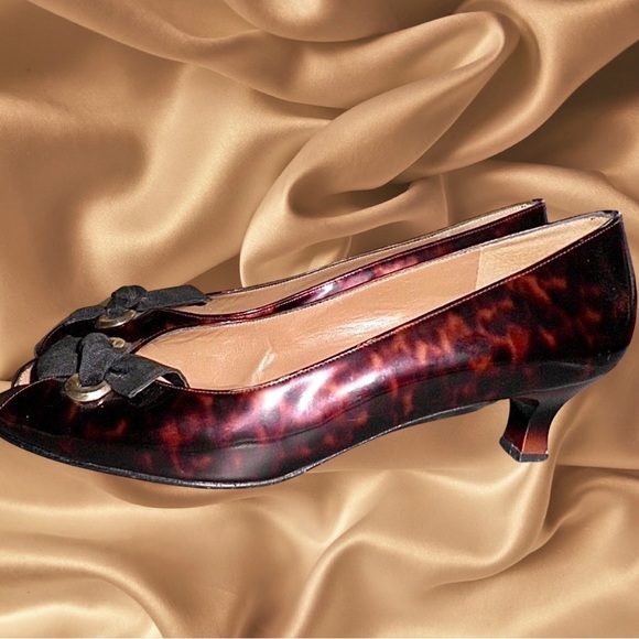 Stuart Weitzman Patent Tortoise Shell Peep Toes - Picture 2 of 6